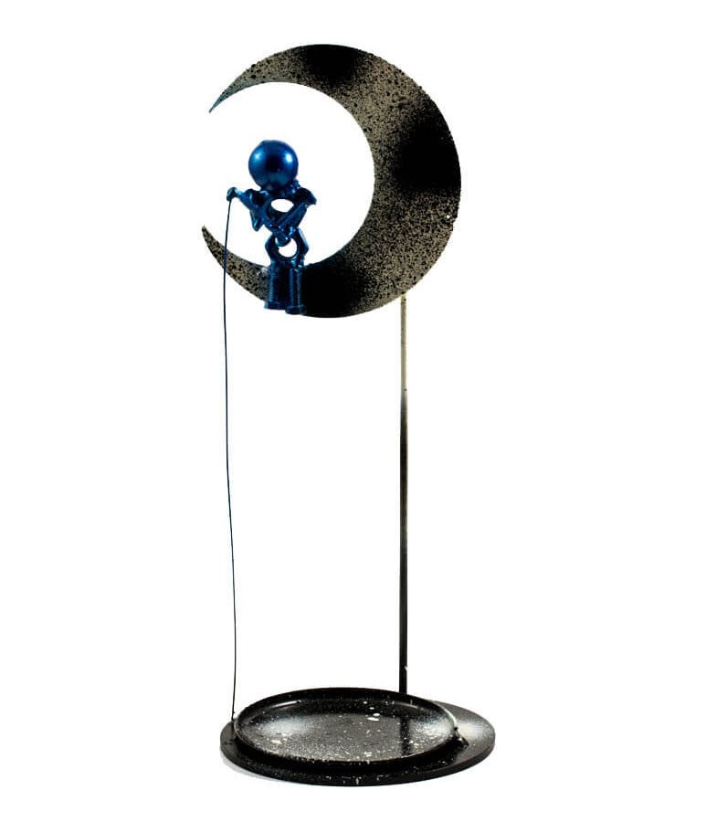 M03